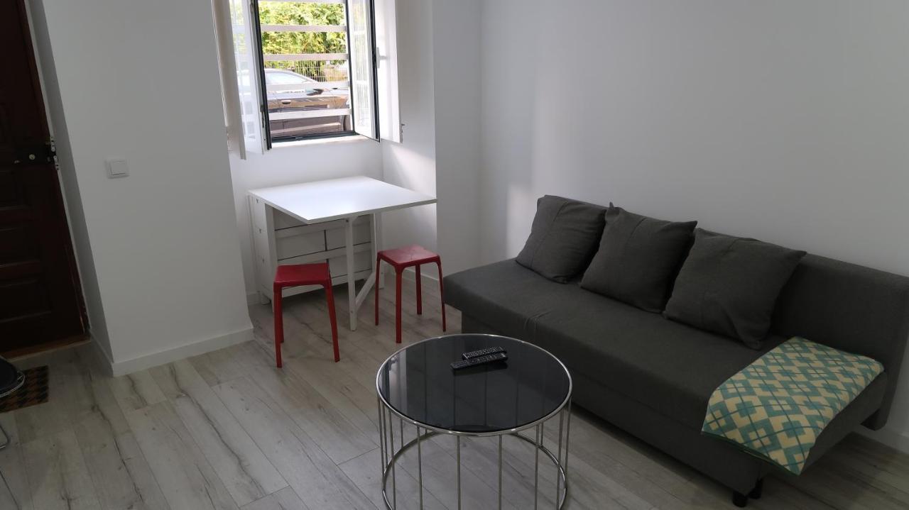 Lisbon Secret & Pena Cozy Apartment Екстериор снимка